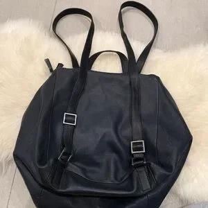 COS Dark Blue Leather Backpack Leather backpack Cos Black in Leather - 56476920 main image 4